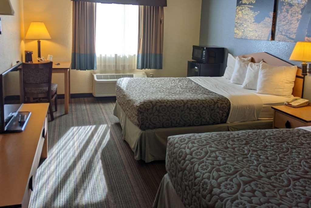 Days Inn & Suites By Wyndham Castle Rock Phòng bức ảnh
