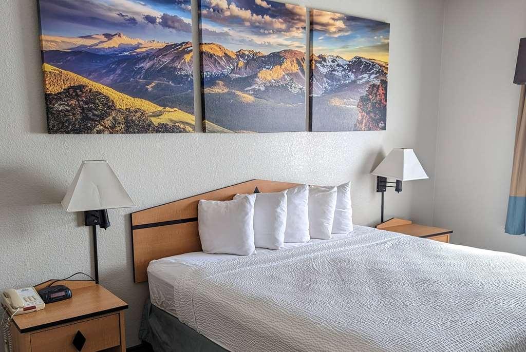 Days Inn & Suites By Wyndham Castle Rock Phòng bức ảnh