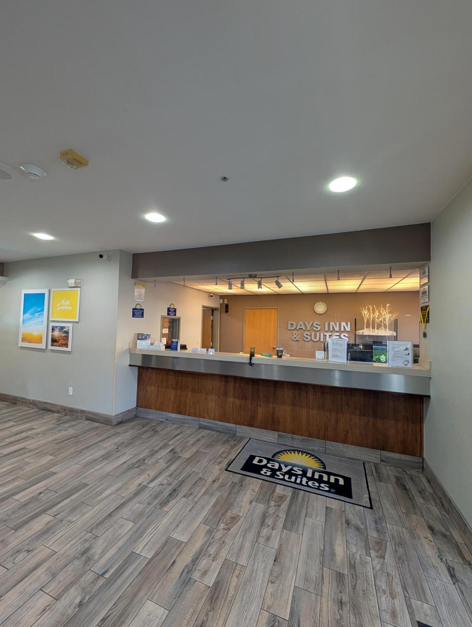 Days Inn & Suites By Wyndham Castle Rock Ngoại thất bức ảnh