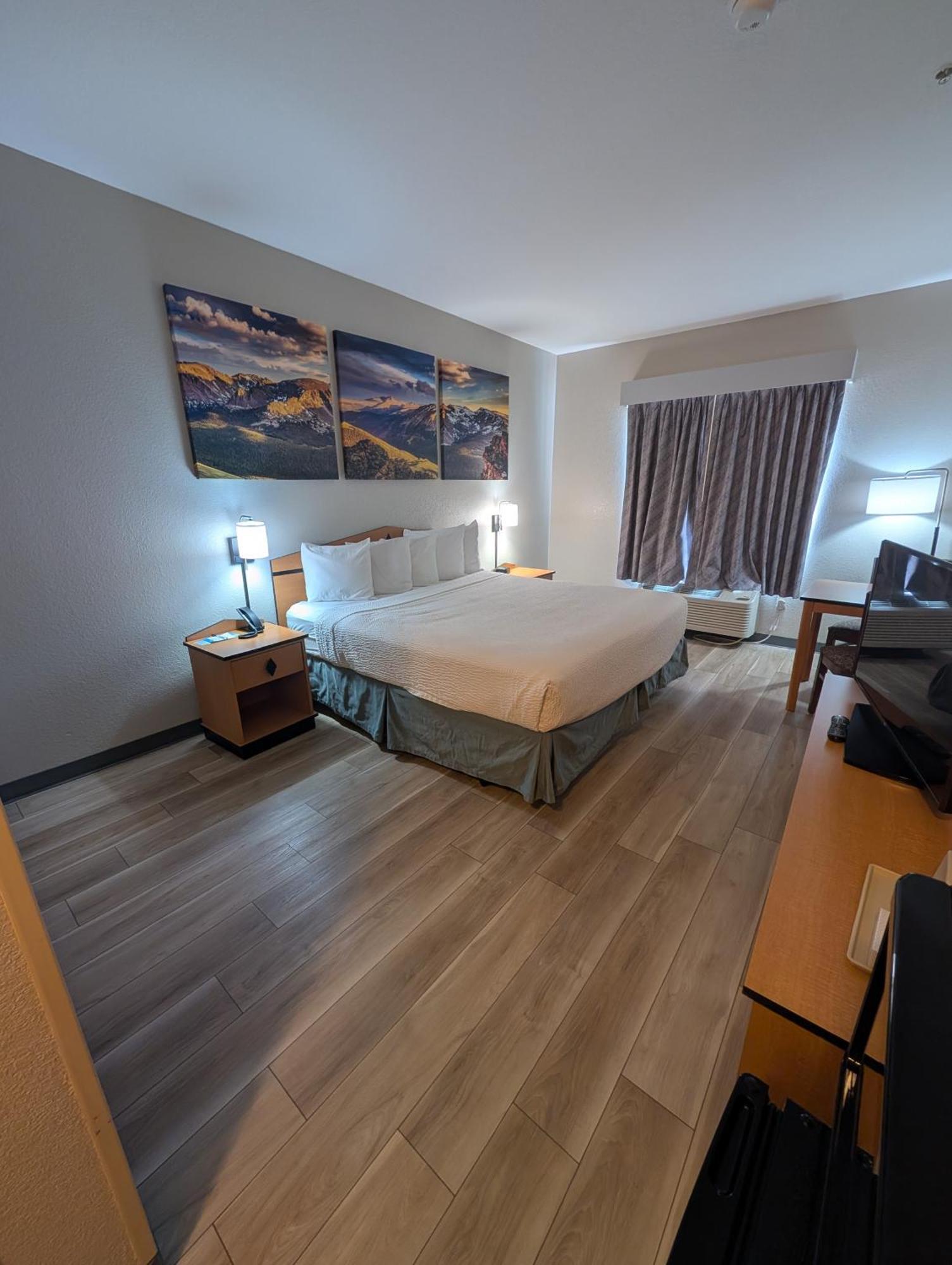 Days Inn & Suites By Wyndham Castle Rock Ngoại thất bức ảnh
