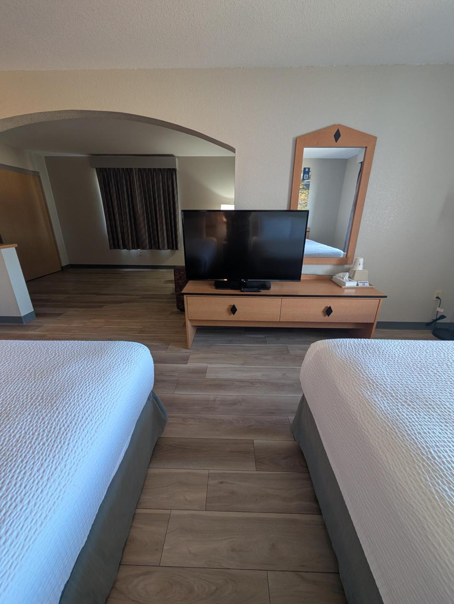 Days Inn & Suites By Wyndham Castle Rock Ngoại thất bức ảnh